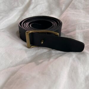 NEW Everlane Leather Belt Women‎ Medium Black Gold Hardware Everly Vintage Belt - Black Leather On Vintage Gold Hardware  main image 3